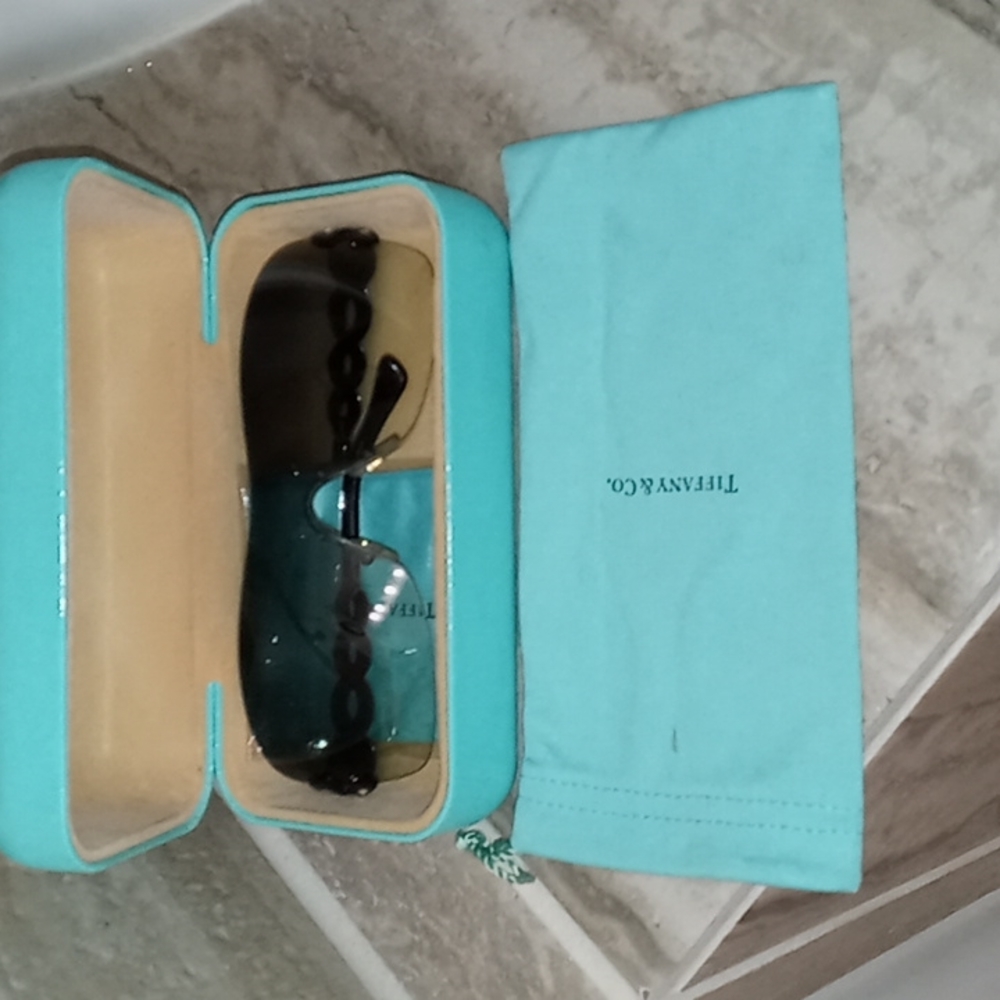 Authentic Versace Sunglasses - image 7